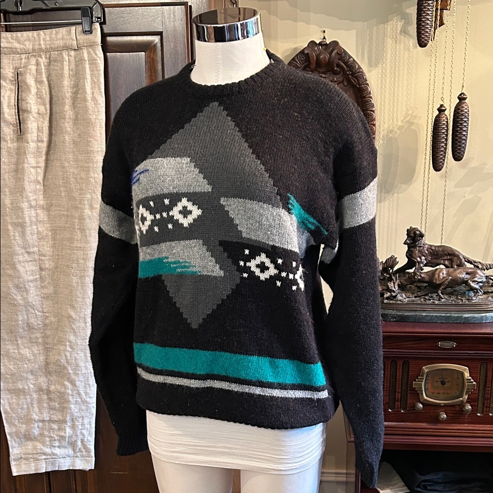 1980 Concrete Sz L Wool Blend Crewneck Geometric Pattern Black Sweater